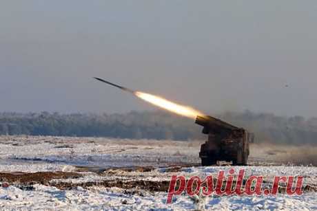 Подпольщики рассказали об уничтожении стоянки HIMARS под Николаевом. Координатор подполья Николаева Сергей Лебедев рассказал, что российские военные уничтожили стоянку реактивных систем залпового огня (РСЗО) HIMARS в Николаевской области, а также цех по сборке дронов для Вооруженных сил Украины (ВСУ). Подпольщик отметил, что удары были нанесены с 23 по 25 февраля.