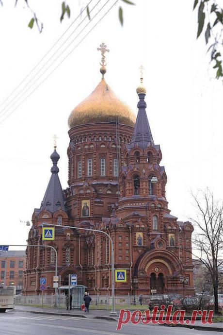 Храм Богоявления на Гутуевском острове