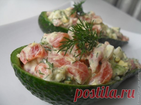 👌 Салат из сёмги и авокадо, рецепты с фото Иногда достаточно приготовить что-то вкусное и вся семья будет рада и полностью сыта, однако бывают такие случаи, когда необходимо еще и интересное оформление блюд. Предлагаю вашем...