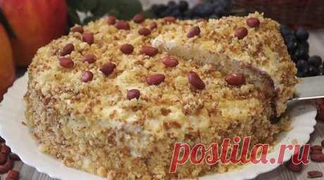 Рецепт проверенный годами. Получается очень вкусный, ароматный, мягкий, пышный и нежный, а готовить его легко и быстро, то, что нужно для вечернего чаепития. 
 
ИНГРЕДИЕНТЫ 
Сметана – 250 гр. 
Сахар – 200 гр. 
Мука – 250 гр. 
Сода – 1/2ч.л. 
Яйца – 3 шт. 
Ванильный сахар – 0,5гр. 
Сметана – 400гр. 
СПОСОБ ПРИГОТОВЛЕНИЯ 
Яйца растираем с сахаром, добавляем сметану муку, соду и все перемешиваем. 
Выпекаем бисквит, разрезаем на 3 коржа промазываем сметанным кремом. 
 
Подробн...