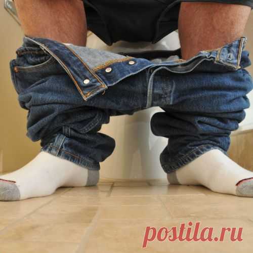 Что делать, если обнаружили в кале кровь?