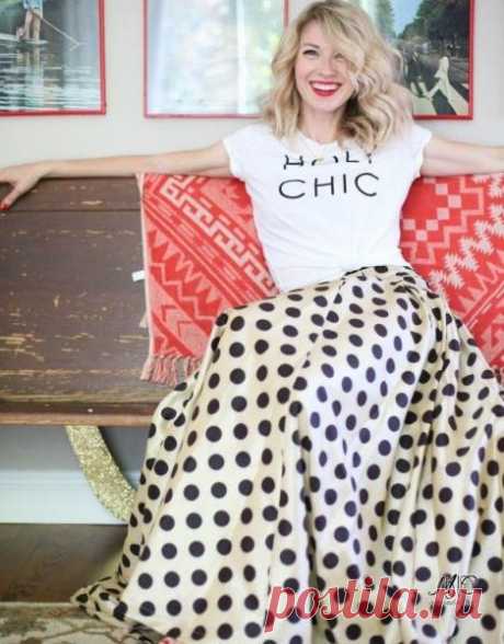 Стильные наряды в черно-белый горошек