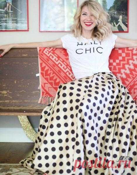 Стильные наряды в черно-белый горошек