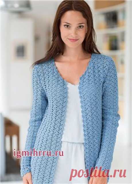 Голубой кардиган крючком. 


Размеры (европейские): S/M/L/XLОбхват груди: 82-89/90-97/98-105/106-115Обхват талии: 59-66/67-74/75-82/83-94Обхват бедер: 88-95/96-103/104-111/112-121

Вам потребуется:550/600/650/700 г голубой пря…