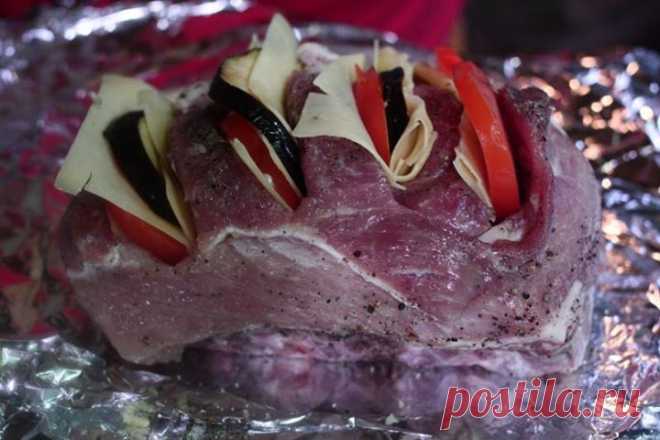 Сегодня мясо по-пармски - оригинальное, яркое и простое блюдо, настоящий УЖИН на всю семью