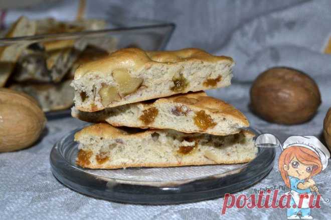 Рецепт мазурок - татарское печенье с орехами и изюмом Рецепт мазурок радует своей простотой. Не нужно руками месить тесто. Печенье Мазурки мягкое, а после остывания становится более твердым и плотным.