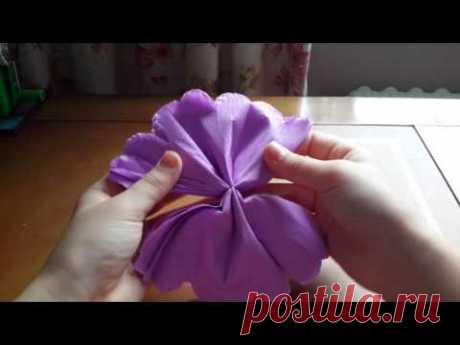 Красивый цветок из гофрированной бумаги (легко)