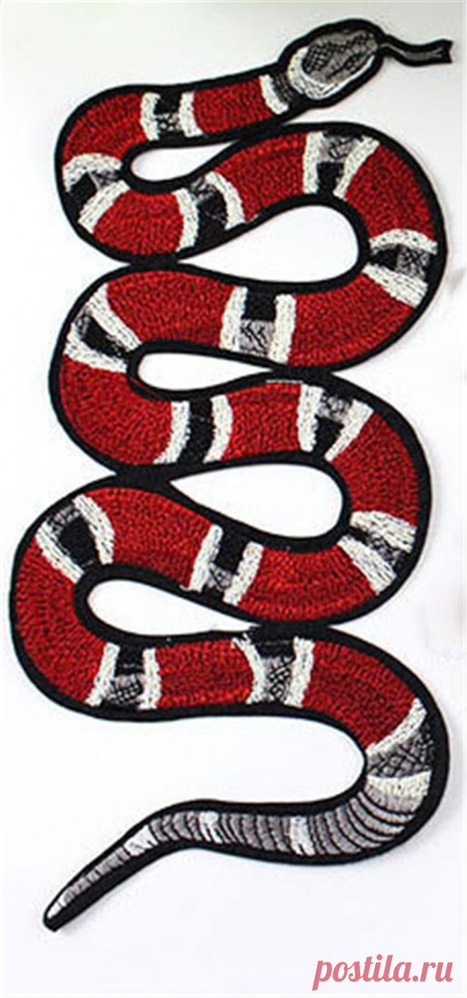 Змея Вышитые Патч Пришить Мотив Аппликация Одежды Мультфильм Патч Одежды Аппликации ПОДЕЛКИ Аксессуар купить на AliExpress