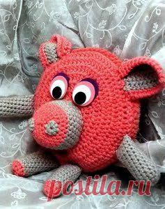 Вязаная игрушка-подушка "Хрюша" » Вязун.ру - вязаный мир своими руками! Вяжем одежду и игрушки крючком и спицами!