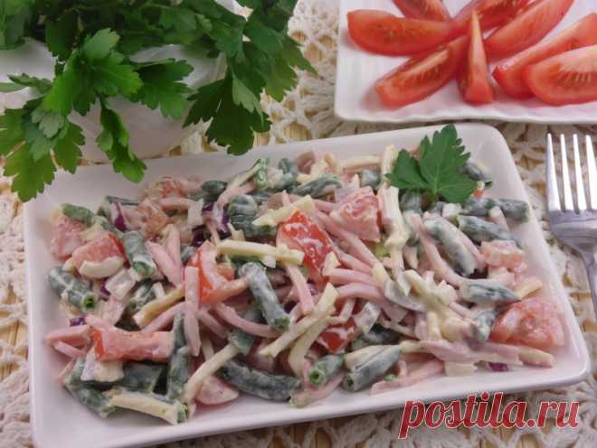 Салат с ветчиной и стручковой фасолью — Sloosh – кулинарные рецепты