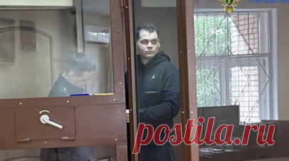 Задержан четвёртый фигурант дела об ограблении в «Москва-Сити» на 127 млн рублей. В прокуратуре Москвы заявили о задержании четвёртого фигуранта дела об ограблении курьера в «Москва-Сити» на 127 млн рублей, ему предъявлено обвинение. Читать далее