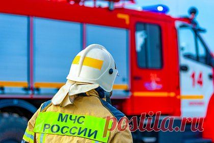 На российском заводе по производству детонаторов при взрыве погиб человек. На Чапаевском механическом заводе в Самарской области при взрыве погиб человек. На заводе, где произошло ЧП, производят детонаторы и взрывчатку. При взрыве там пострадали еще три человека. «В одном из цехов Чапаевского механического завода произошла детонация взрывчатого вещества, пожара не произошло», — сказал он.