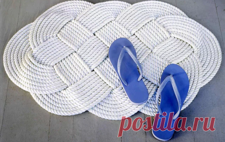 Как я делала шнурковую пряжу, и почему это фигня для вязания одежды, но ничего так для других целей + 5 фото крутых ковриков | Записки Спицеманьяка | Яндекс Дзен