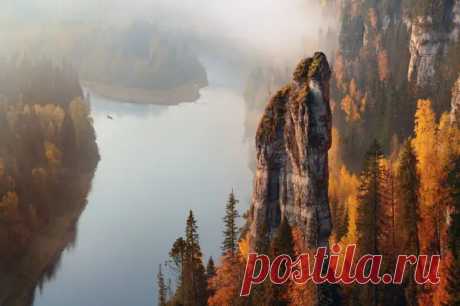 Осенние пейзажи России...