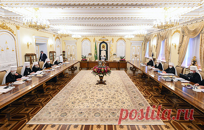 Иеромонах Филарет избран новым правящим архиереем Бакинской епархии. Синод РПЦ также назначил новым правящим архиереем Кубанской епархии епископа Армавирского и Лабинского Василия