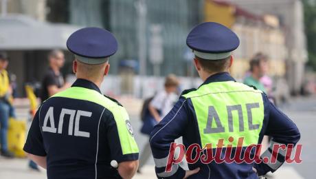 В Красногорске ко Дню ГИБДД открылось новое здание Госавтоинспекции. В подмосковном Красногорске ко Дню ГИБДД открылось новое здание Госавтоинспекции, переданное ведомству регионом после капремонта. С этим событием, а также с профессиональным праздником сотрудников поздравил глава области Андрей ...