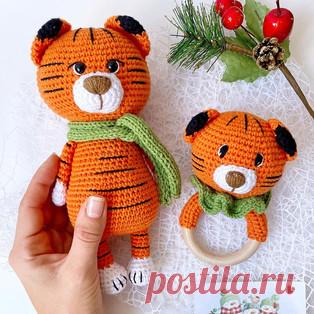 Тигрёнок амигуруми. Схемы и описания для вязания игрушек крючком! Бесплатный мастер-класс от Александры @gusevaalexa по вязанию тигрёнка крючком. Высота вязаной игрушки примерно 21 см. Для изготовления такого тигра а…