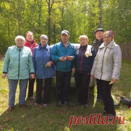 Счастье там, где все родное
Слова «род», «родня», «родник», «родина» одного корня. В этом есть глубинный смысл: у нас одни истоки, образно говоря, от одного родника начиналась наша земля.