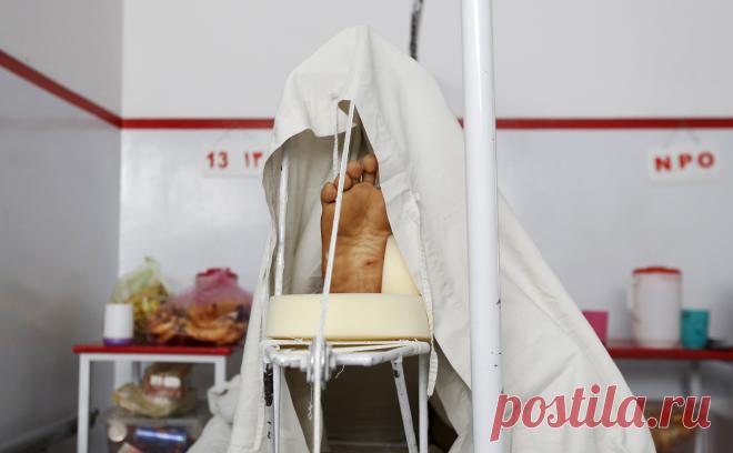 Пентагон отказался наказывать военных за гибель детей при ударе в Кабуле. Авиаудар в афганской столице был нанесен в конце августа. Тогда погибли десять мирных жителей, большинство из них — дети. Военное руководство США признало удар ошибочным, однако наказание за произошедшее никто не понесет