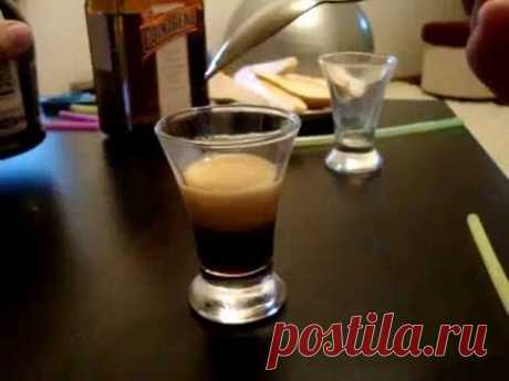 Коктейль Б-52 (для любителей сладкого).