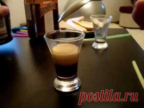 Коктейль Б-52 (для любителей сладкого).