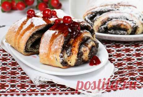 Булочки с маком из слоенного теста 

 
Ингредиенты: 500 гр слоенного теста 1 стакан мака 1 стакан кипятка 1 белок 1 желток 1 ч.л. молока — для смазывания 0,5 стак.сахара Изюм — 100-150 гр
Рецепт приготовления булочек с маком из слоенно…