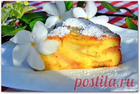 Шарлотка с яблоками простой рецепт - пошаговый кулинарный рецепт на Повар.ру