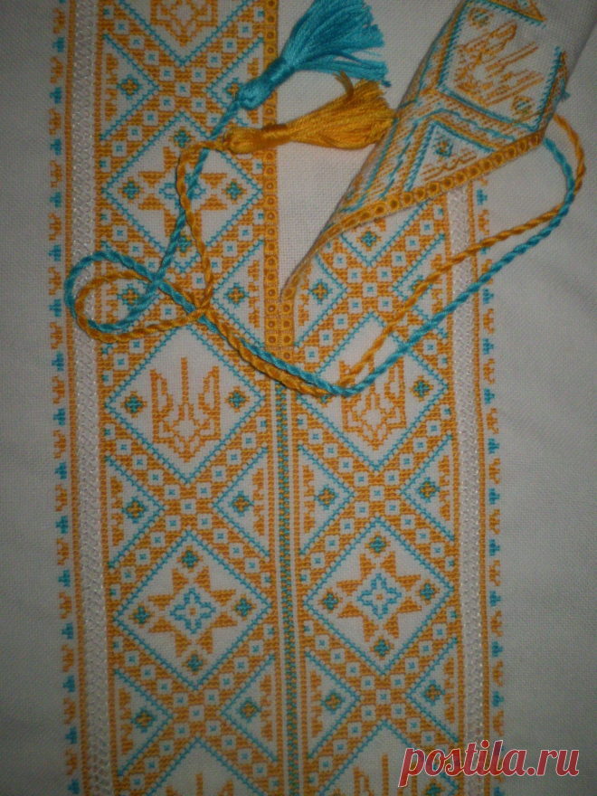 Чоловіча вишивана сорочка