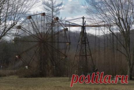 Парки аттракционов и цирки с привидениями Выходные и отпуск — это время отдыха и веселья. Многие города предлагают нам самые разнообразные достопримечательности. Часто одним из них является парк развлечений. Трудно представить себе место менее страшное, чем парк с каруселями, горками и кривыми зеркалами. Тем не менее существует много жутких историй про заброшенные парки аттракционов, комнаты страха и безумных клоунов. Сколько правды в этих слухах? Возможно ли, чтобы место,...