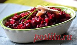 Салат с копчёной сельдью - Кулинарный Рай