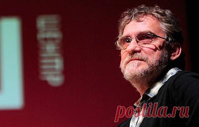 Агент Гаркалина рассказала о состоянии здоровья актера. Наталья Теплова отметила, что в его состоянии наметилась положительная динамика, и опровергла сообщения об угрозе ампутации руки у артиста