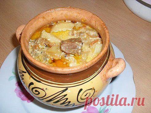 ЖАРКОЕ В ГОРШОЧКАХ С МЯСОМ И ГРИБАМИ.Безумно вкуснo!! Быстро, легко и ОЧЕНЬ вкусно!  совсем простой. !! Более подробно о рецепте можете узнать в источникe: шеф-повар Одноклассники, по ссылке fastppc.net/z0Ez  Рекомендуем посмотреть!!! Приятного аппетитa

Дорогие кулинары! Чтобы не потерять рецепт, жмите "Класс!", а потом "поделиться". Рецепт будет на вашей стене В Одноклассники. Всё ОК!