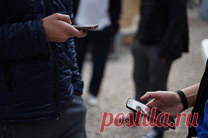 В некоторых регионах России произошел сбой в работе Telegram. Жители южных регионов России пожаловались на сбой в работе мессенджера Telegram. Об этом сообщает Baza в Telegram. По данным издания, о произошедшем сбое сообщили жители Нальчика, Волгограда, Сочи и Ростова-на-Дону. Пользователи из этих городов отметили, что могут войти в Telegram только с включенным VPN.