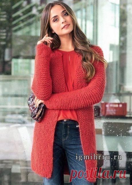Удлиненный красный жакет, вязанный спицами!
