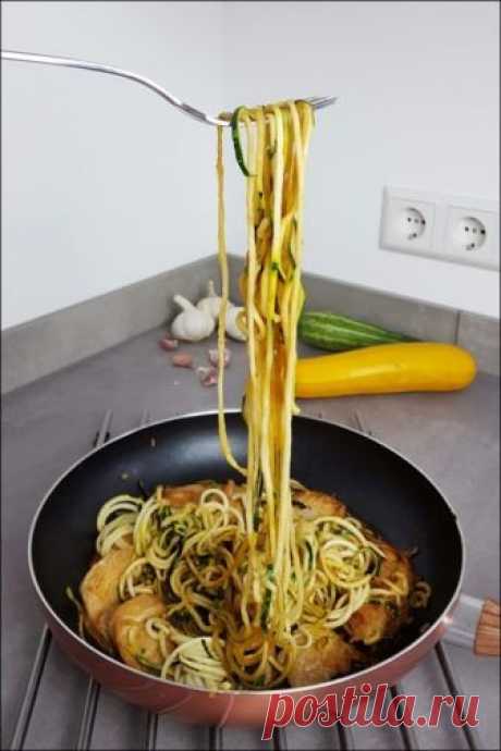 Лапша из цукини — Кулинарная книга - рецепты с фото