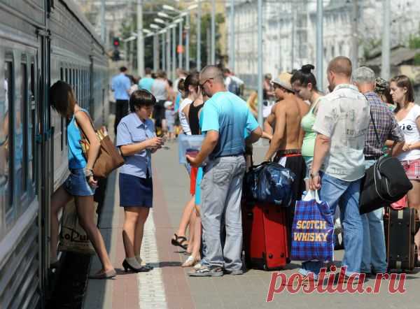 В России запустят специальный ж/д транспорт на внутренние курорты