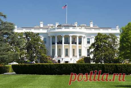 Трамп решил перестроить Белый дом ради бального зала. Зачем ему это надо и какие недостатки уже нашли в проекте?