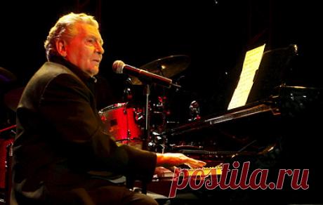 Умер музыкант Джерри Ли Льюис. Ему было 87 лет