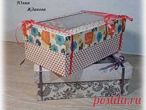 Делаем упаковочную коробку с шейкером Сложность: низкая
Время работы: 2 часа Материалы: картон, бумага акварельная, бумага для скрапбукинга, клей момент кристалл, лента атласная, файл, пайеткиСо слов автора. Уже очень много мастер-классов...