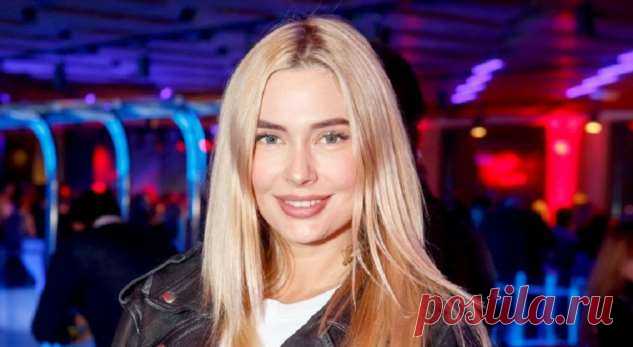 «Перестаньте писать, что я на морях»: Наталья Рудова в ярком бикини обратилась к поклонникам . Милая Я