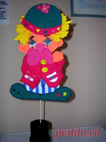 Centro de Mesa Payaso en Goma Eva - Manualidades en Goma Eva