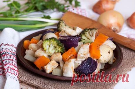 Рецепт запечённый корень сельдерея с овощами / Меню недели