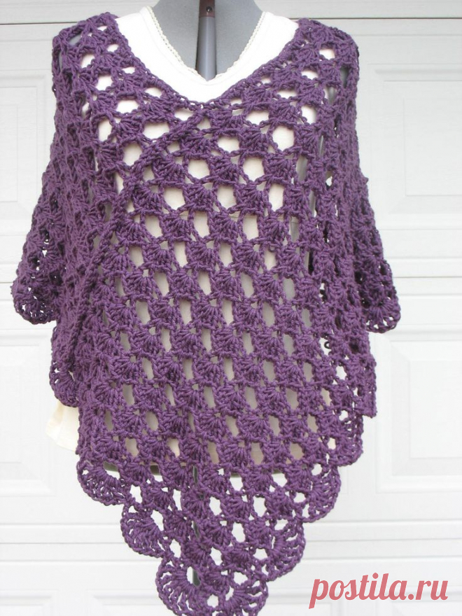 (743) Plus Size Ladies Crochet Poncho - Shell Stitch- in Plum | Выкройки Для Пончо, Связанные Крючком Узоры На Пончо и Пончо