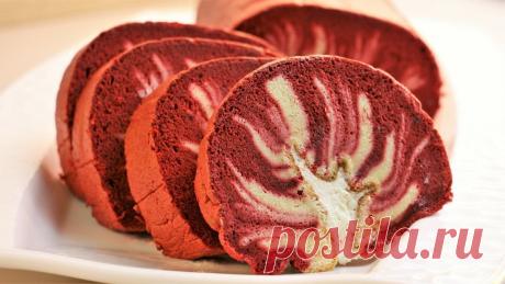 Этот десерт покоряет своей красотой. Бисквитный рулет "Алый Торнадо"  Для бисквита:
- 2 яйца,
- 3 ст. ложки сахара,
- 1 стакан муки,
- 1/2 ч. ложки соды,
1 ст. ложка майонеза.
Для крема:
- 200 г творога,
- 100 г сливочного масла,
- 5 ст. ложек сахара,
-2 ст. ложки какао,
-1 яйцо,
-0,5 стакана молотого миндаля,
-0.5 стакана сахарной пудры.
Для глазури:
-100 г шоколада,
-5 ст. ложек молока.
 
Готовим:
1. Духовку разогреть до 180 градусов. Форму для выпечки смазать сливочным маслом или застелить …