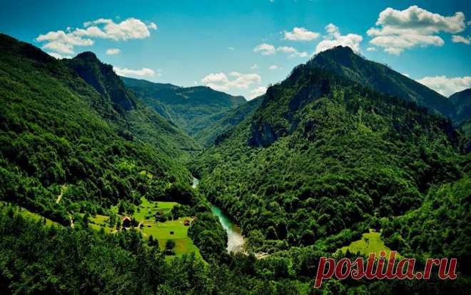 (30) Czarnogóra