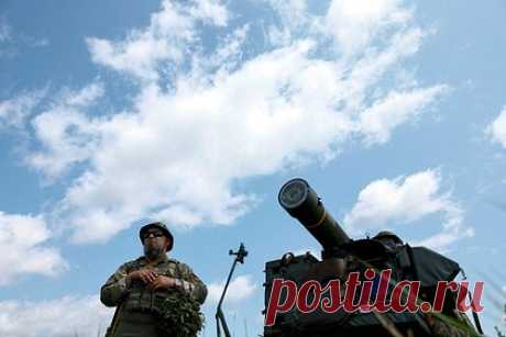 Военком ВСУ стал «инвалидом» ради избежания попадания на фронт. Военком Мелитопольского района Запорожской области, базирующийся в подконтрольном Вооруженным силам Украины (ВСУ) городе Запорожье, подполковник Александр Лушников оформил себе фиктивную инвалидность, чтобы в будущем не попасть на фронт. Об этом сообщил представитель российских силовых структур.