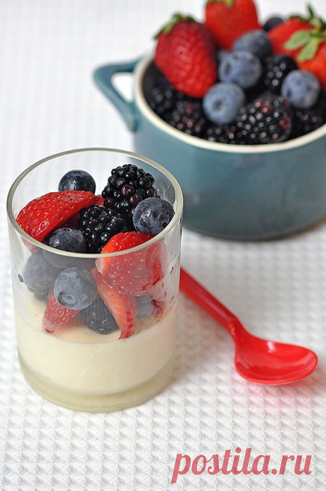 Рецепт   Ванильно-ягодный мусс - Yamr.ru - Вкусный сайт