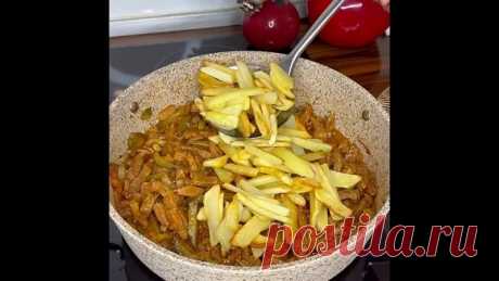 Список продуктов:
+ Мясо ( тут говядина) - 500гр.
+ Лук репчатый - 2шт.
+ Картофель - 650гр.
+ Огурцы маринованные - 130гр
+ Томатная паста - 1ст.л. ( с горкой)
Показать ещё