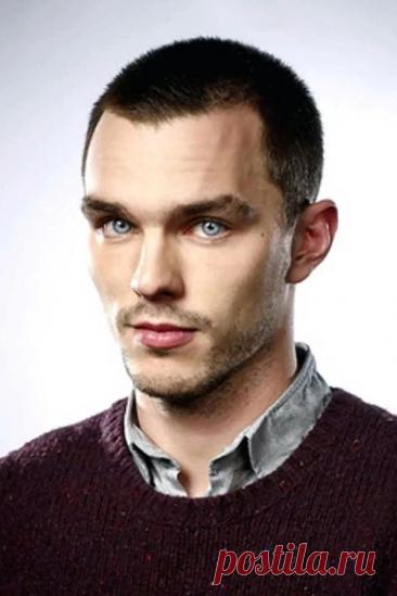 Николас Холт, 7 декабря, 1989