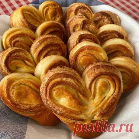 Булочки сердечки с сахаром 🧡 рецепт с фото пошаговый от Александра Рямзина - Овкусе.ру